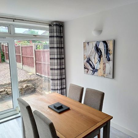 Wavertree Drive 3 Bed Contractor Home In Leicester Esterno foto